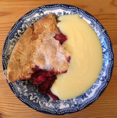 Gluten-free blackberry and apple pie with custard